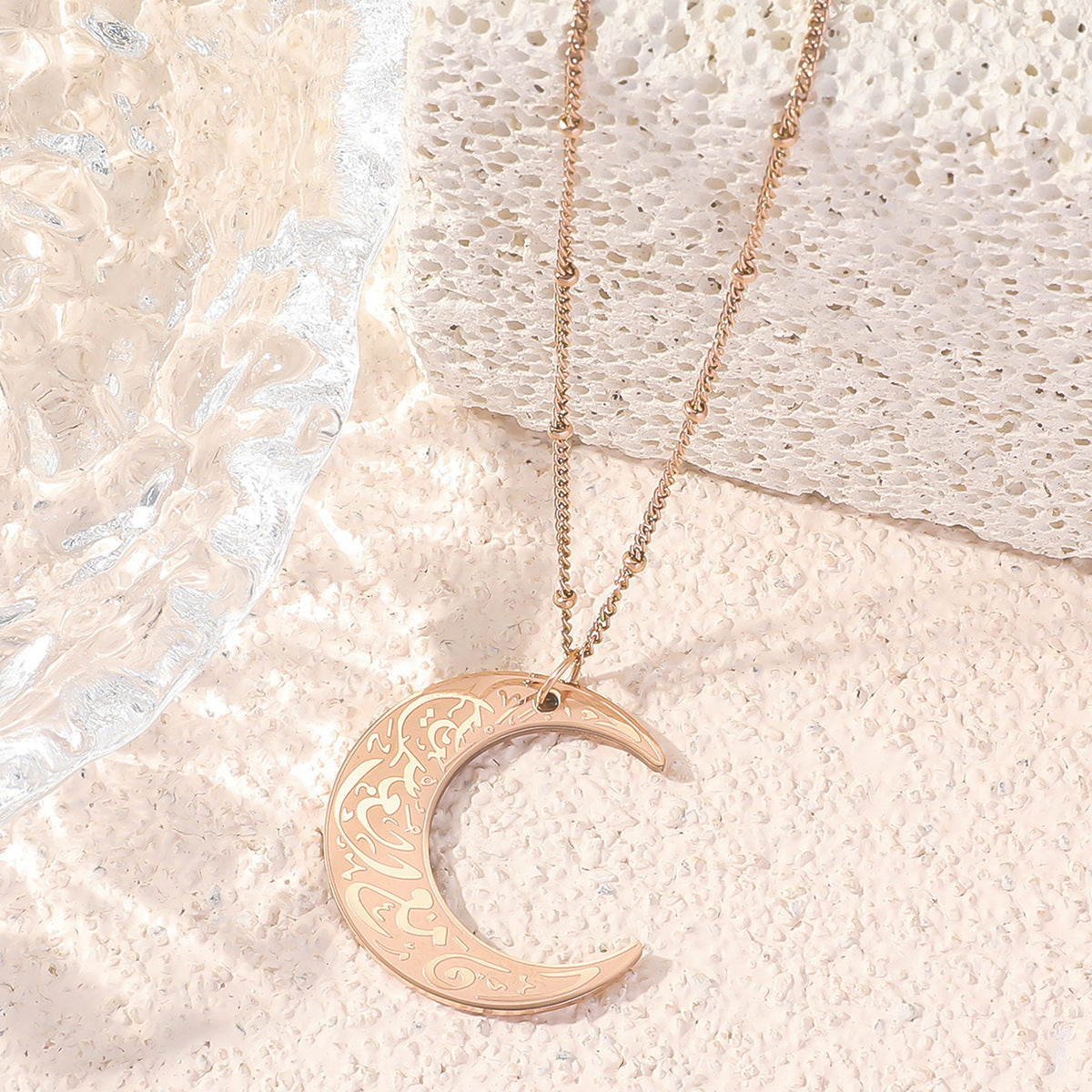 Women Simple Arabic Moon Necklace