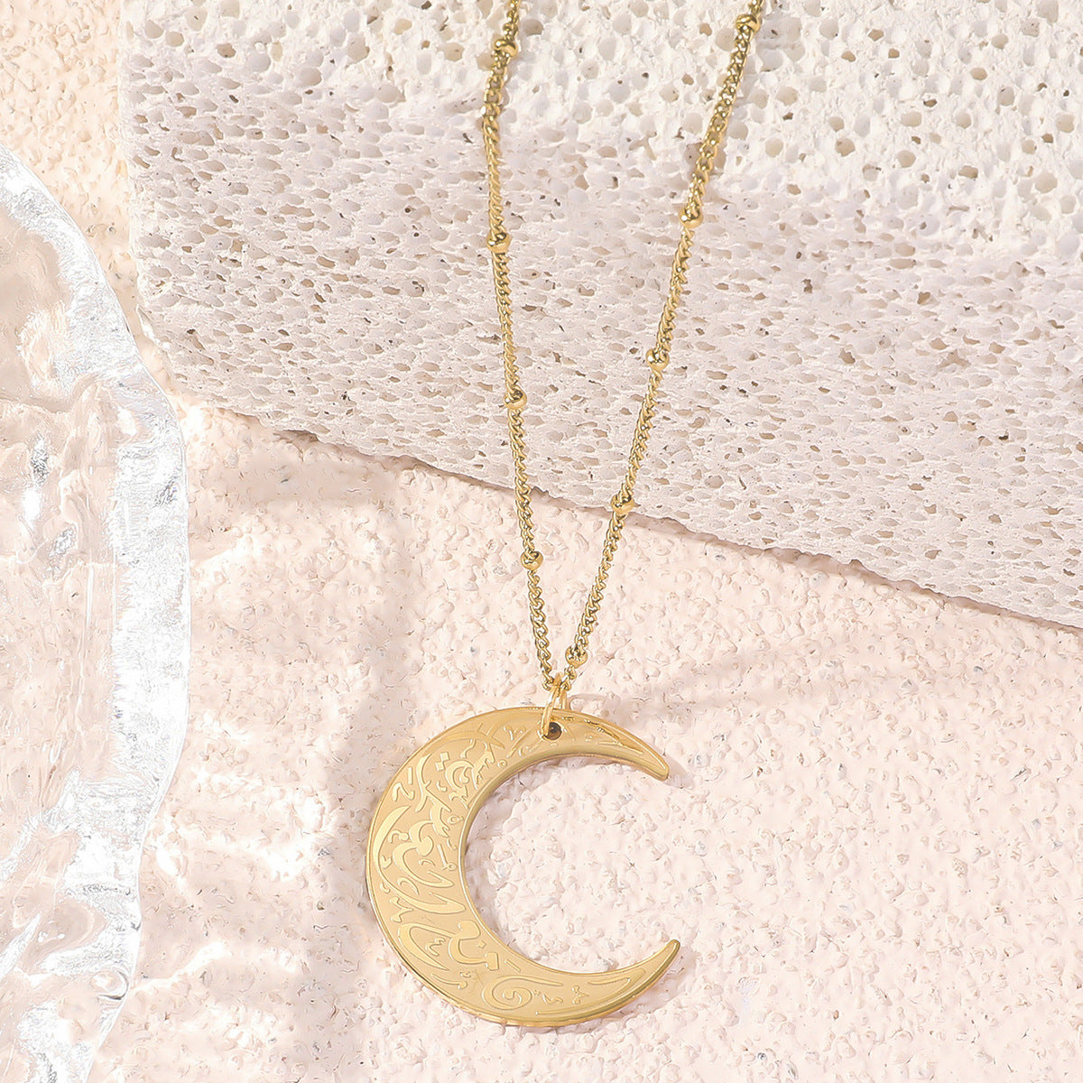 Women Simple Arabic Moon Necklace